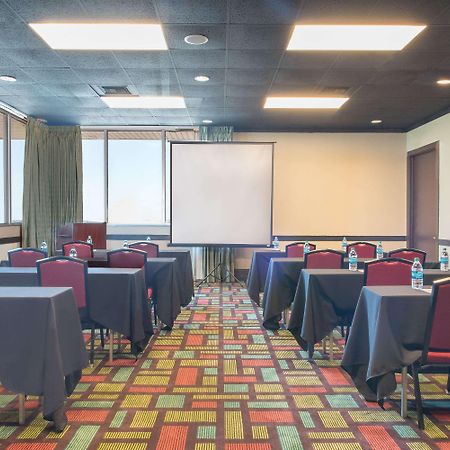 Wyndham Garden Midland Otel Dış mekan fotoğraf